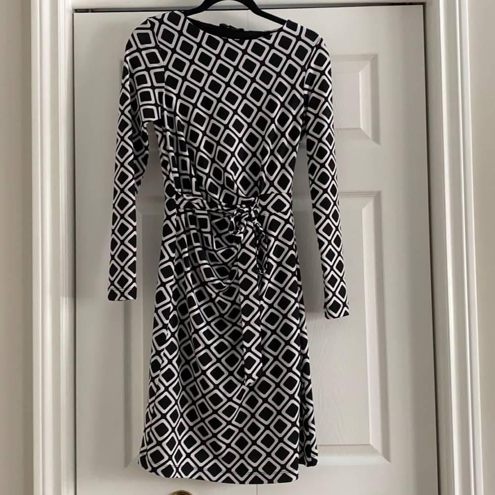 Femme Carrier Midi Dress (Size M)